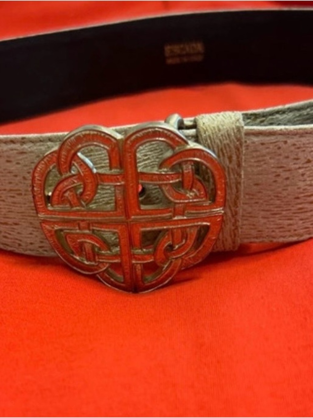Escada Beige Leather Belt with Heart-Shaped Decorative Buckle